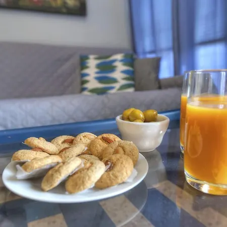 2 Bedroom Flat Near Seafront & Valletta Ferry Rseg1-1 Sliema