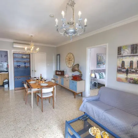 2 Bedroom Flat Near Seafront & Valletta Ferry Rseg1-1