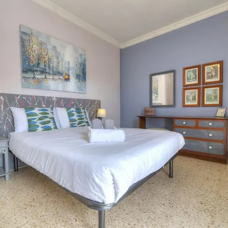 2 Bedroom Flat Near Seafront & Valletta Ferry Rseg1-1 Daire